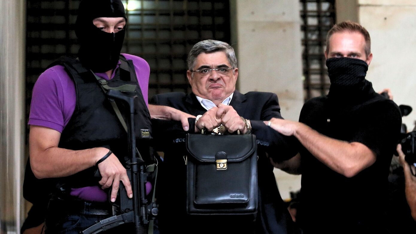Σαν σήμερα 28 Σεπτεμβρίου: Συλλήψεις στελεχών της Χρυσής Αυγής – Ποιοι είναι ελεύθεροι και ποιοι εκτίουν ποινές