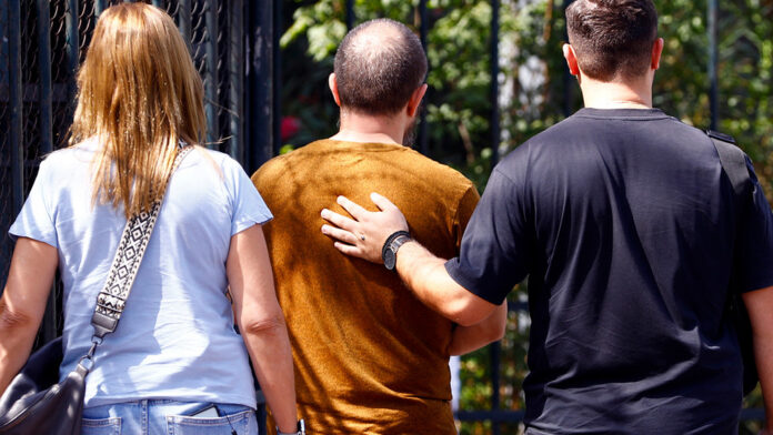 Στην κρίση του ανακριτή ο «κοντός» μαστροπός – «Καμία κοπέλα δεν εξέδιδε», υποστηρίζει ο δικηγόρος του