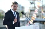 Μητσοτάκης σε εκδήλωση του Λιμενικού: «Καθοριστική η μείωση των παράνομων αφίξεων παρά τις προκλήσεις στα σύνορά μας»