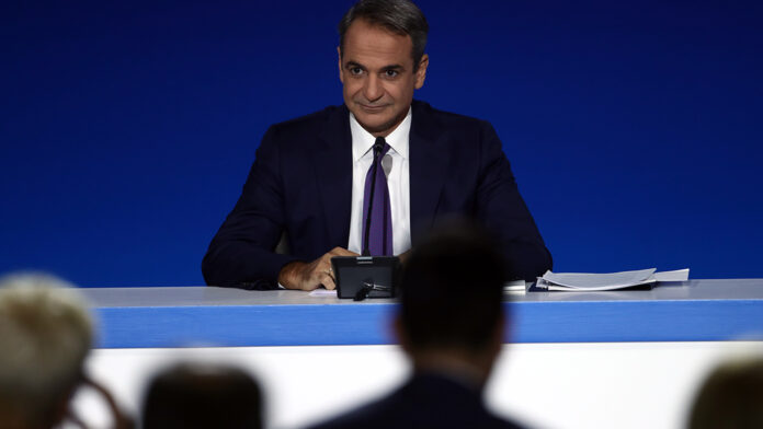 Το τρίπτυχο δεσμεύσεων Μητσοτάκη στη ΔΕΘ: Στήριξη μεσαίας τάξης, φορολογικές ελαφρύνσεις και αύξηση αποδοχών