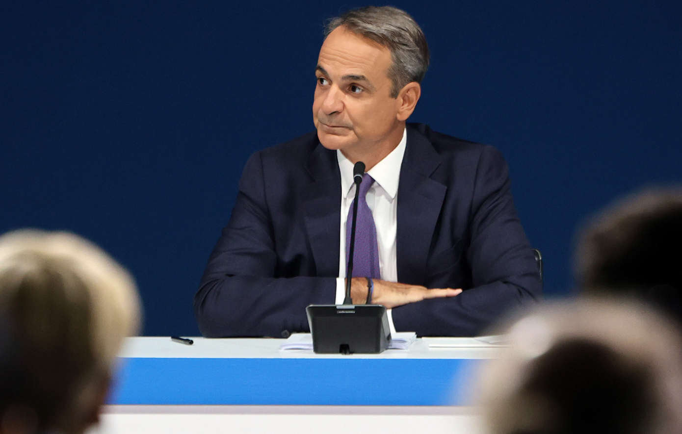 Απαραίτητη η πολιτική σταθερότητα μετά τις αλλαγές στη Γαλλία – Αξιολόγηση κυβερνητικών δράσεων και πενταετές πλάνο