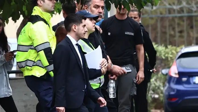 Πώς ο Βασίλης Μπισμπίκης μπορούσε να αποφύγει το αυτόφωρο μετά το ατύχημα – Τι προβλέπει ο ΚΟΚ