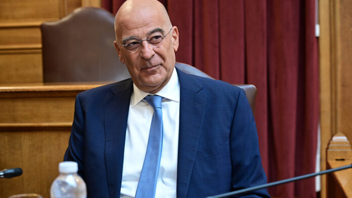 Στη Βουλή οι τροποποιήσεις στη Νέα Δομή των Ενόπλων Δυνάμεων – Ενοποίηση στρατοπέδων, ίδρυση κέντρου εκπαίδευσης drone