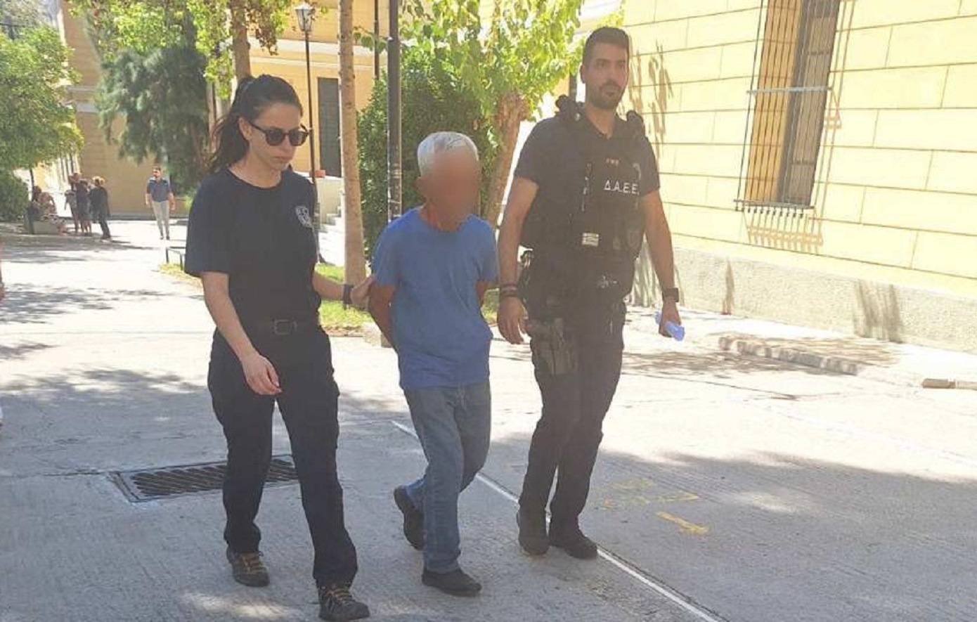 Στη φυλακή ο εμπρηστής με το mountain bike – Αρνήθηκε τις κατηγορίες