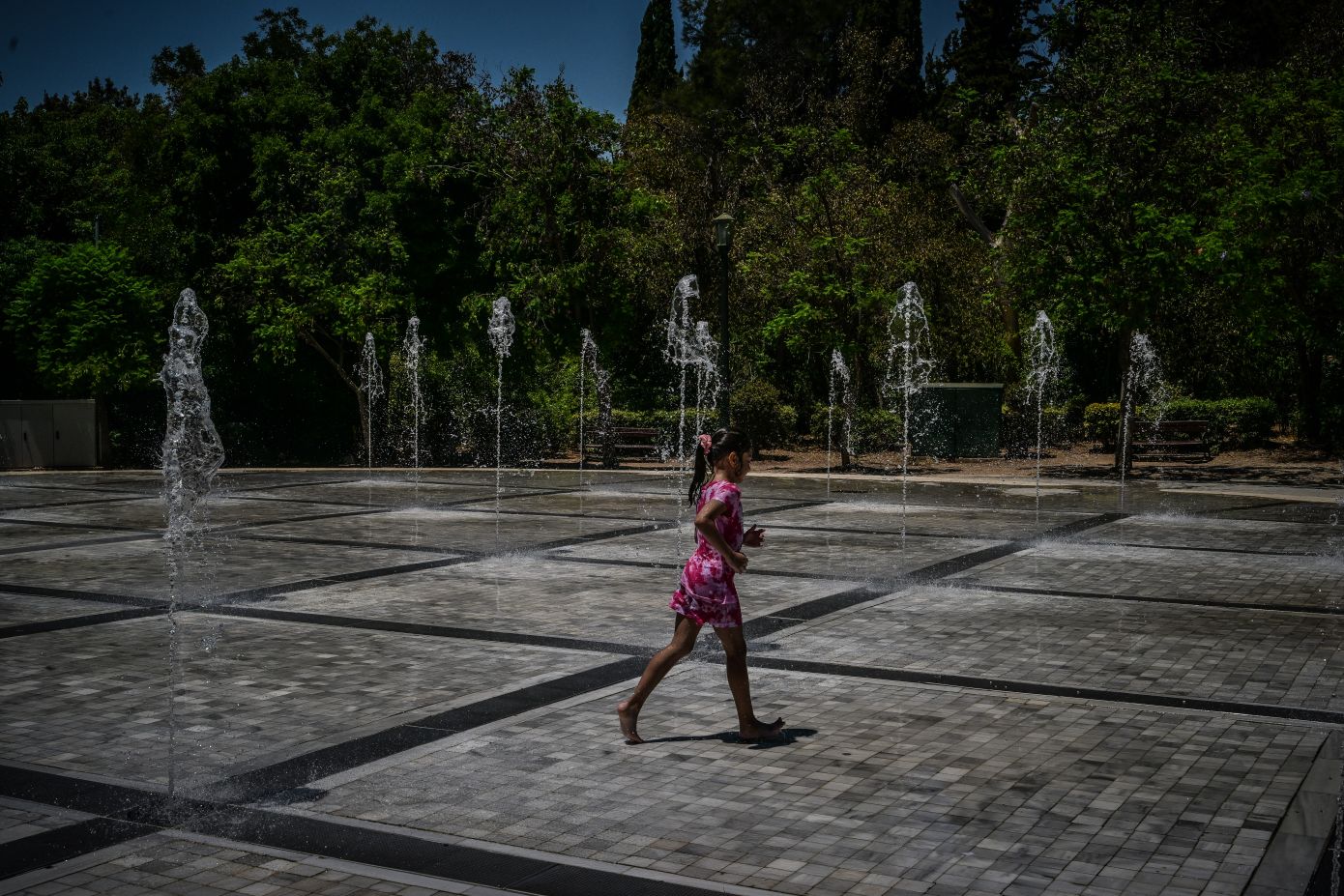 Φορολογική ελάφρυνση με γαλλική προσέγγιση: Πλάνα για την υλοποίηση στην Ελλάδα – Τι ισχύει για οικογένειες με παιδιά