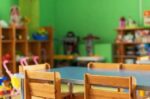 Παράταση στη λειτουργία παιδικών και βρεφονηπιακών σταθμών χωρίς ολοκληρωμένες προδιαγραφές αδειοδότησης