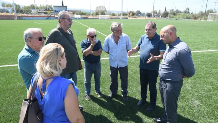 Φρέσκος χλοοτάπητας στο Γήπεδο Ζαρουχλεΐκων από τον Δήμο Πατρέων