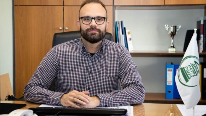 Δ. Πετρούπολης: «Απαράδεκτη η προσπάθεια “εξανθρωπισμού” των τραπεζών»
