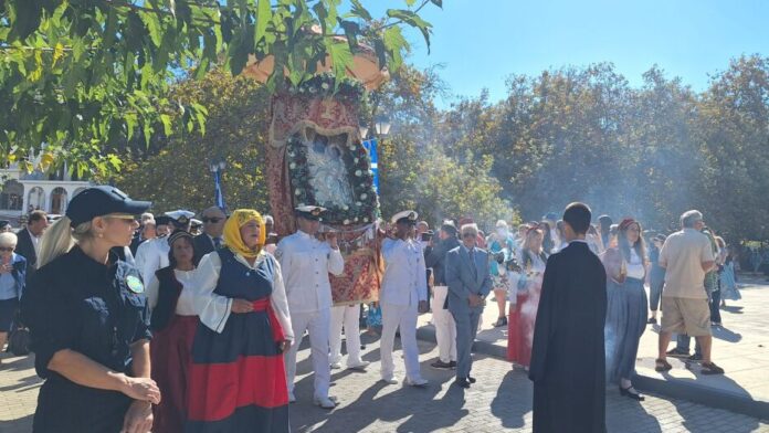 Εορταστική διάθεση στην Πύλο για την Παναγία τη Μυρτιδιώτισσα