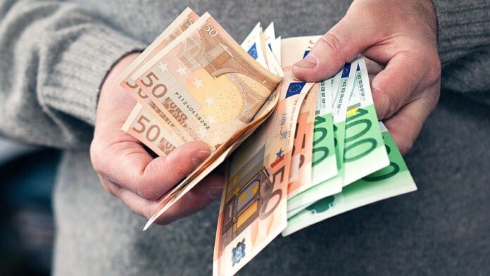 Ο «οδηγός» πληρωμών από e-ΕΦΚΑ και ΔΥΠΑ μέχρι τις 26/9