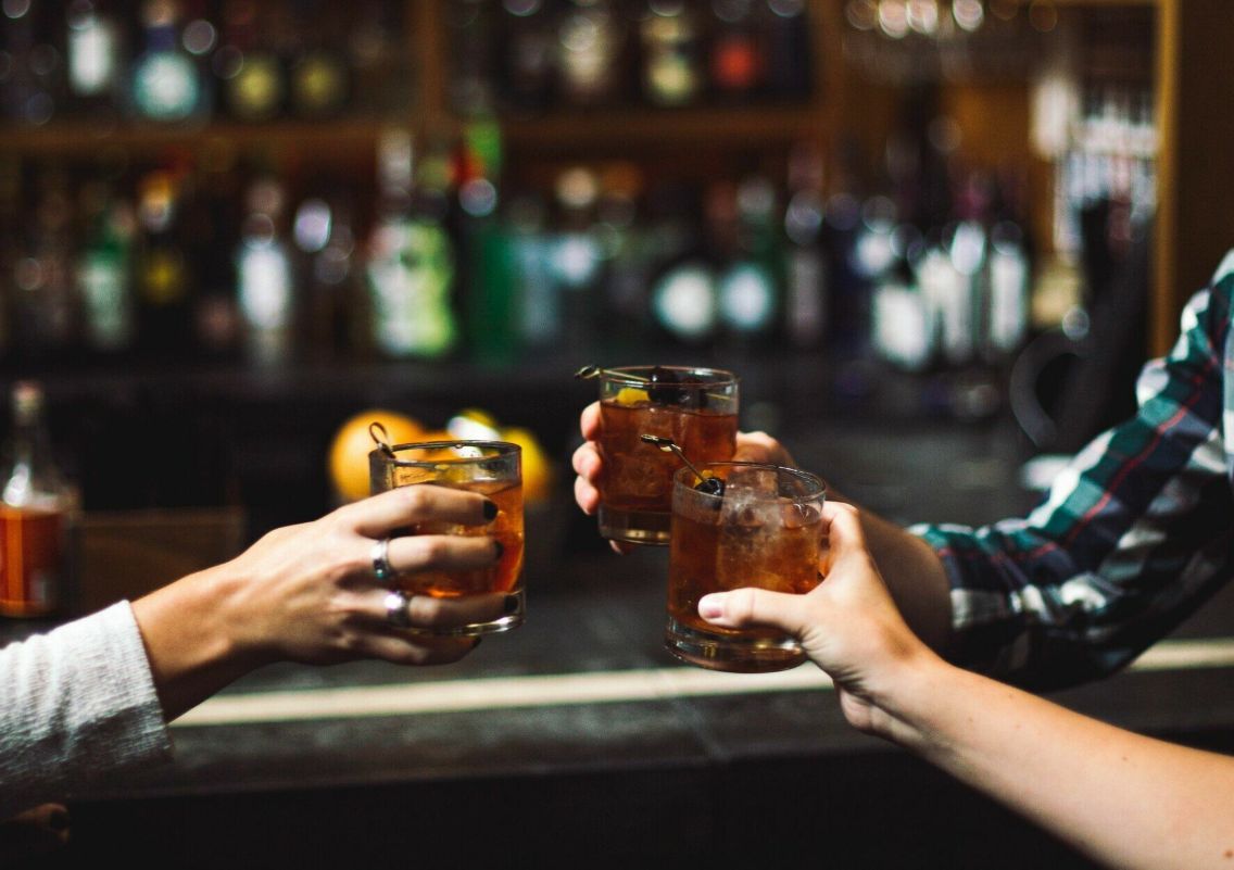 Θεσσαλονίκη: 15χρονη στο νοσοκομείο λόγω υπερβολικής κατανάλωσης αλκοόλ