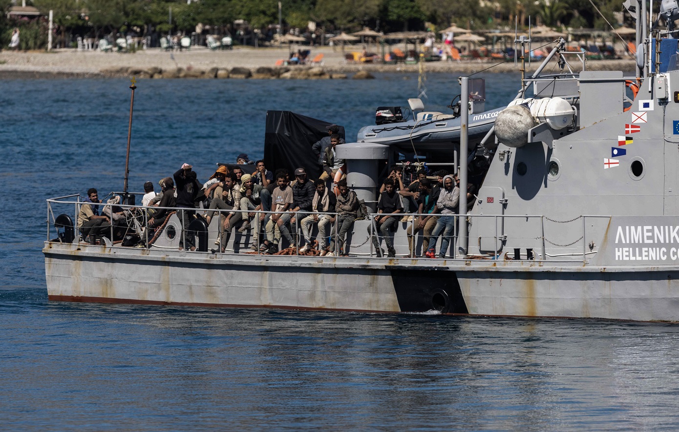 Κραυγή αγωνίας από το Λιμενικό για το μεταναστευτικό στην Κρήτη: «Σοκαριστική κατάσταση στην Αγυιά – Ένας λιμενικός για 100 κρατούμενους»