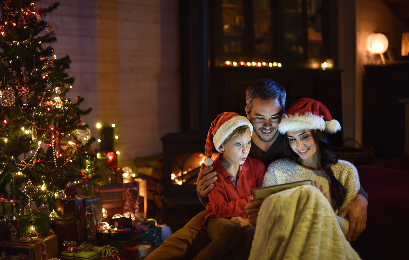 Πότε πέφτουν φέτος Χριστούγεννα και Πρωτοχρονιά και πόσα τριήμερα θα απολαύσουμε – Πότε κλείνουν τα σχολεία