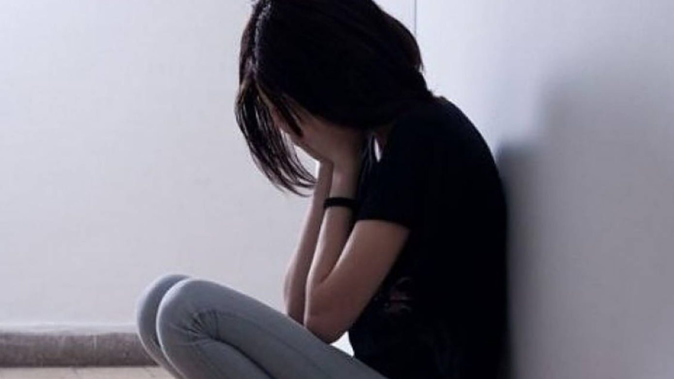 Δύο γυναίκες μετέτρεψαν εικοσάχρονη σε «σκλάβα του σεξ» στη Λάρισα – Μέσα σε λίγες ημέρες την εξανάγκασαν να συνευρεθεί με περίπου 40 άνδρες