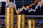 Μικρή αύξηση στις αποδόσεις των Ελληνικών ομολόγων