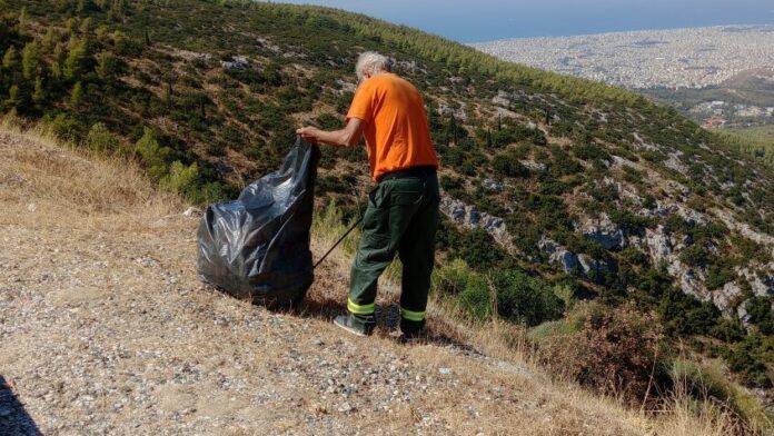 Εκστρατεία καθαρισμού από τον ΣΠΑΥ για πυροπροστασία του Υμηττού