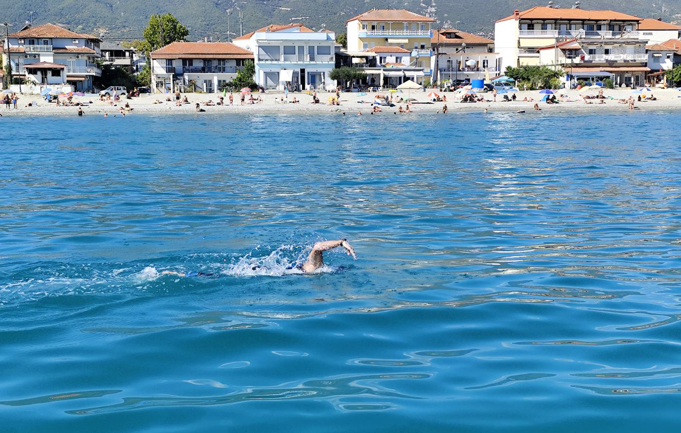 Προπονητής κάλυψε 41 χιλιόμετρα σε 13,5 ώρες για να αναδείξει την τουριστική Πιερία