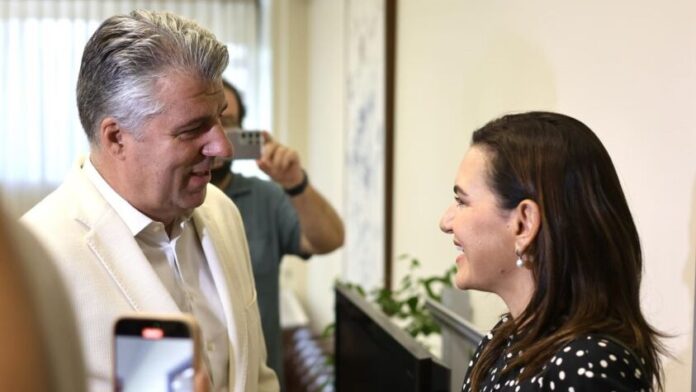 Σύσκεψη Περιφερειάρχη ΑΜΘ με την Υπουργό Τουρισμού