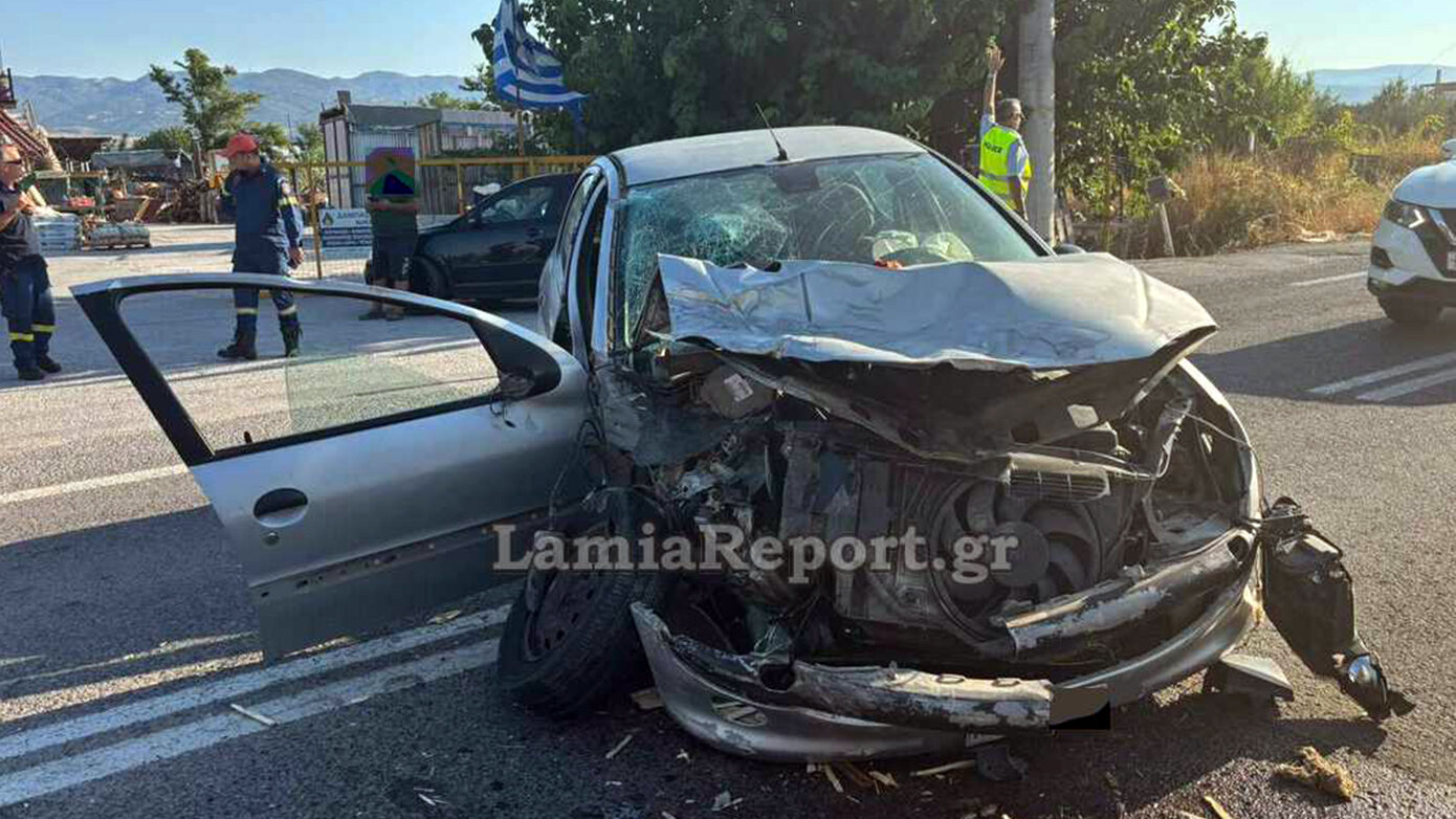 Θανατηφόρο τροχαίο στη Φθιώτιδα – Αυτοκίνητο συγκρούστηκε με νταλίκα