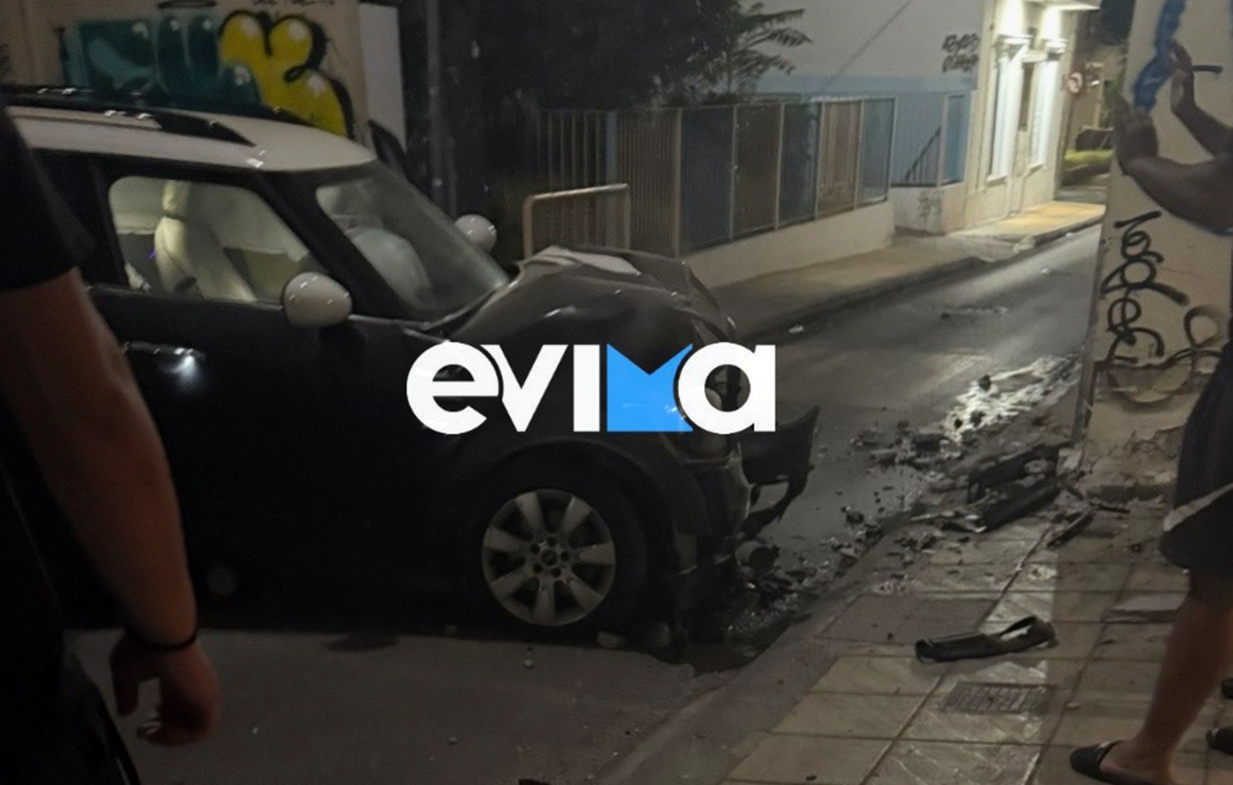 Σύγκρουση στη Χαλκίδα: Όχημα έπεσε σε τσιμεντένια κολωνάκια – Οδηγός στο νοσοκομείο
