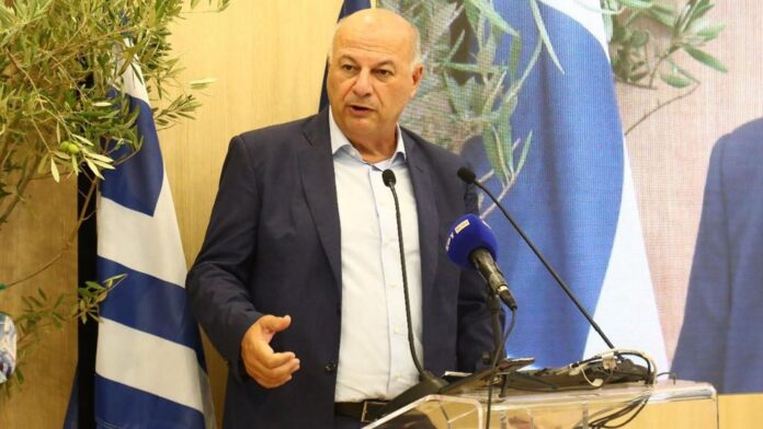 Τσιάρας: Η ελληνική κυβέρνηση υλοποιεί 1200 έργα και σχέδιο για την υδάτινη κρίση και βιώσιμη γεωργία