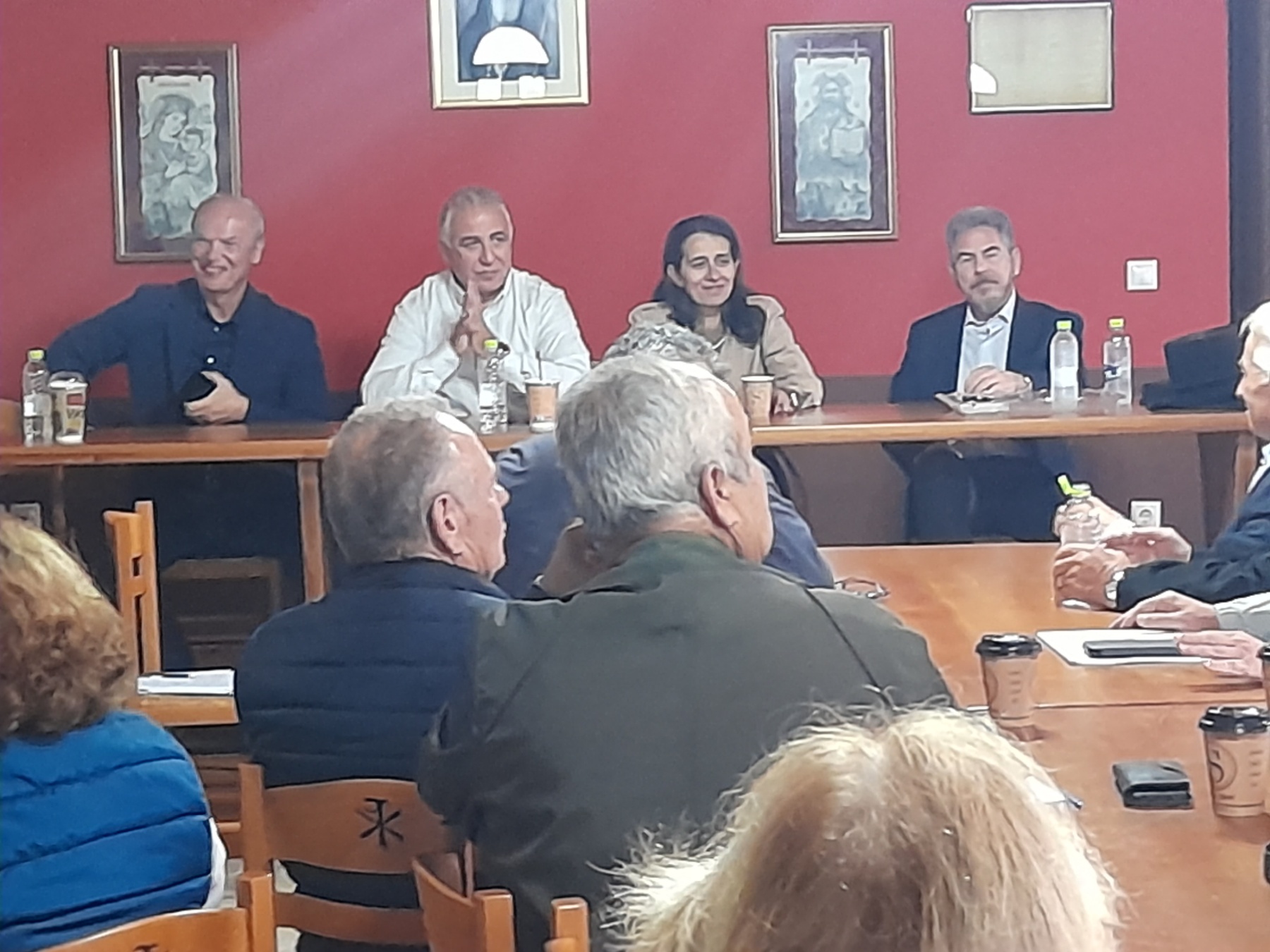 Συνάντηση του Δημάρχου Αιγιαλείας με τους κατοίκους της Αιγείρας