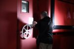 Γκάζι: Η οικογένεια της 16χρονης ζητά σεβασμό στη μνήμη της: «Να πενθήσουμε με ηρεμία, αξιοπρέπεια και σεβασμό»