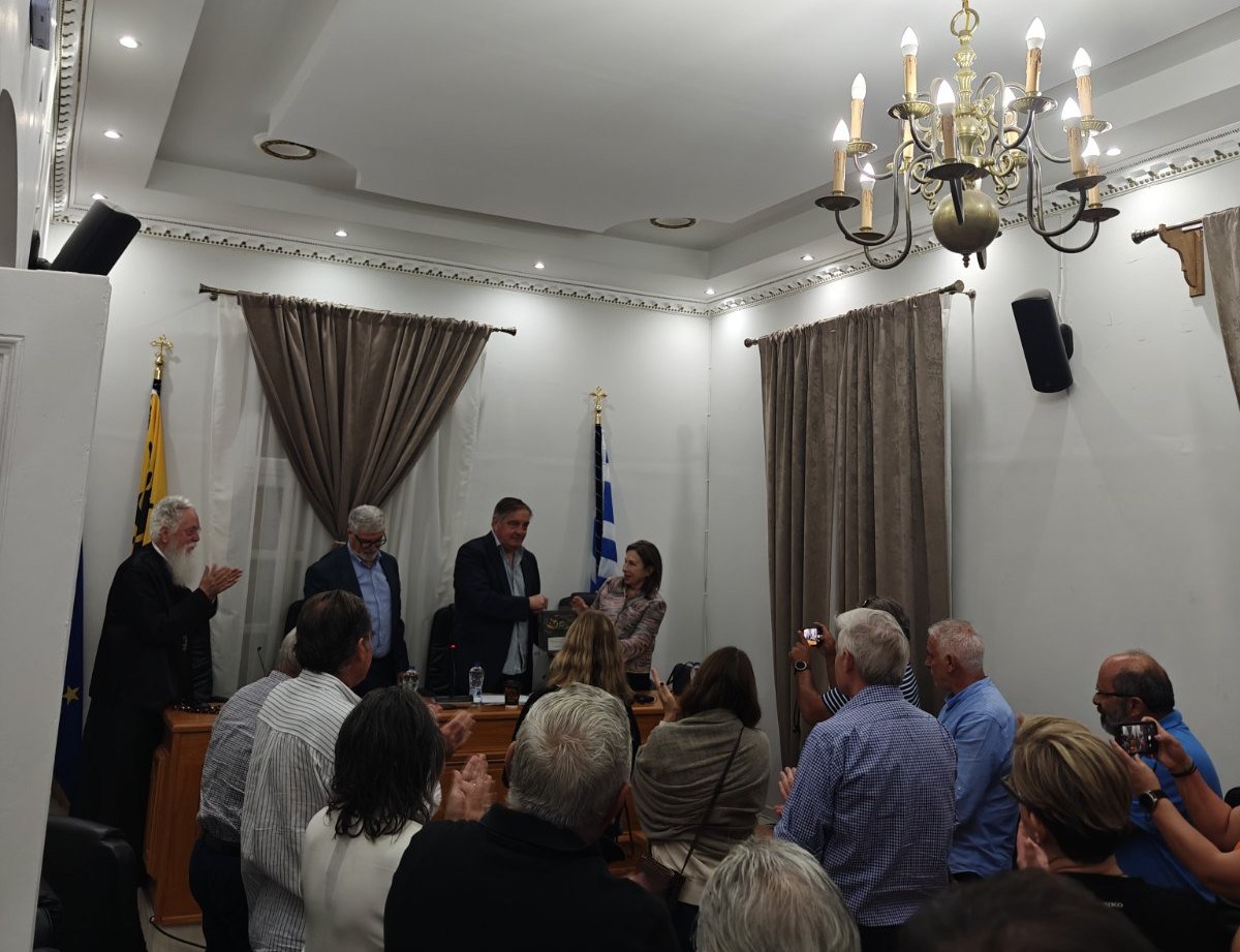 Η Ευγενία (Τζίνη) Αδριανοπούλου αναγνωρίζεται ως επίτιμη Δημότης της Η.Ν. Κάσου