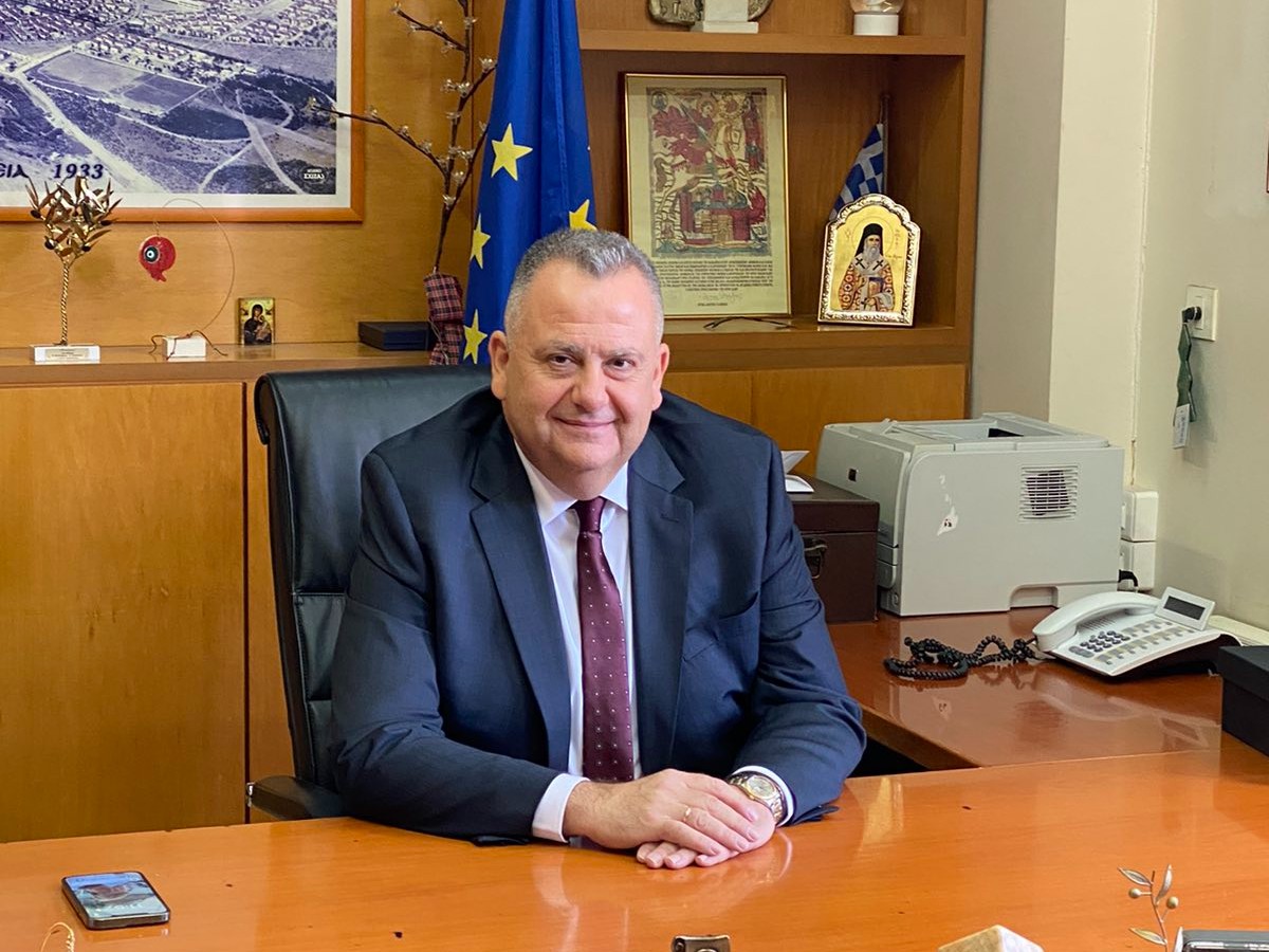 Ο Δήμαρχος Ν. Φιλαδέλφειας ζήτησε εξηγήσεις από υπάλληλο για προσωπική χρήση δημοτικού οχήματος