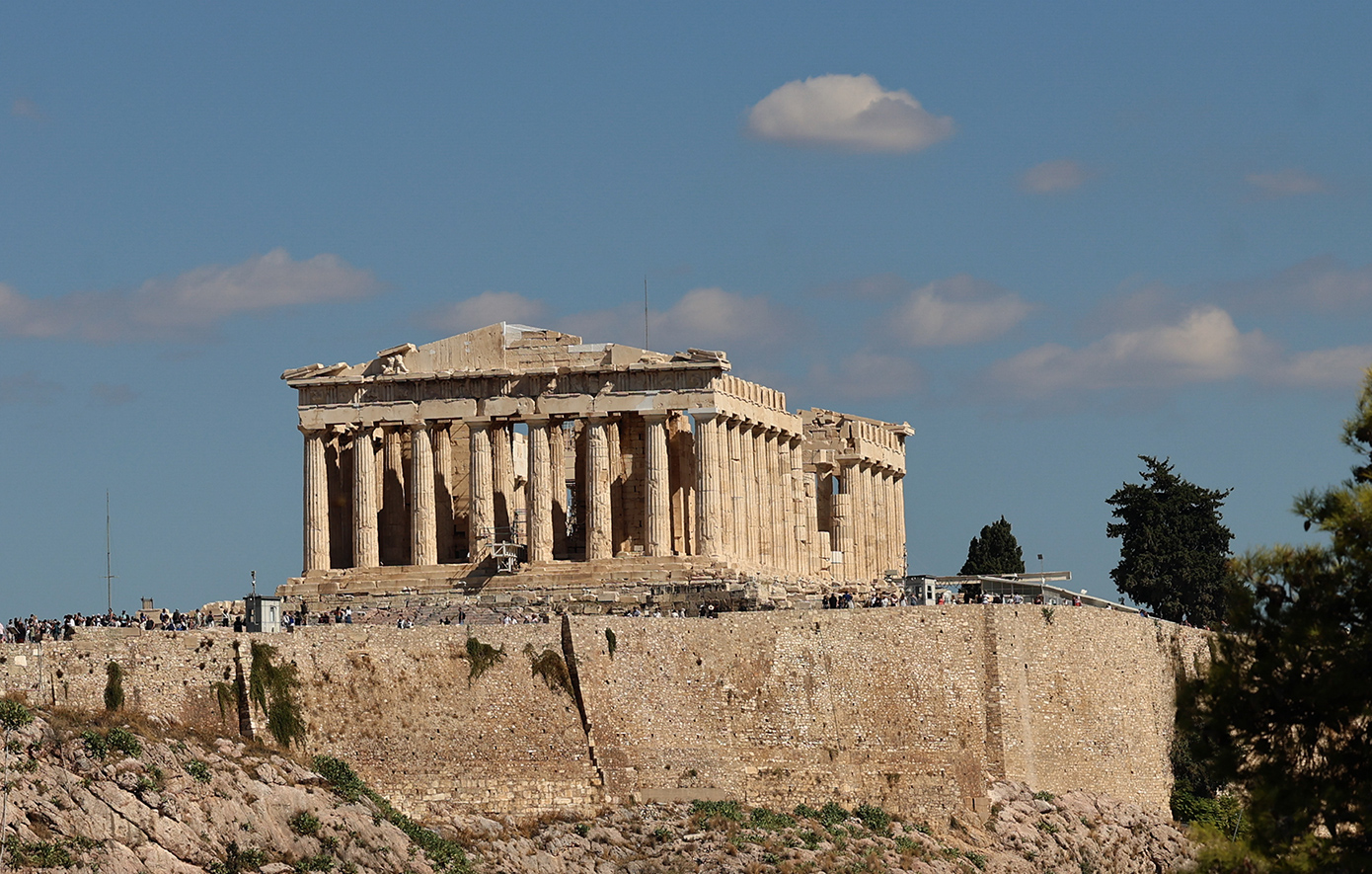 Ακρόπολη: Οι σκαλωσιές απομακρύνθηκαν μετά από 15 χρόνια – Δείτε φωτογραφίες