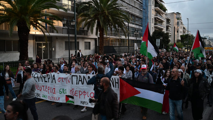 Διαδήλωση στο Σύνταγμα ενάντια στην ισραηλινή δράση κατά του Global Sumud Flotilla