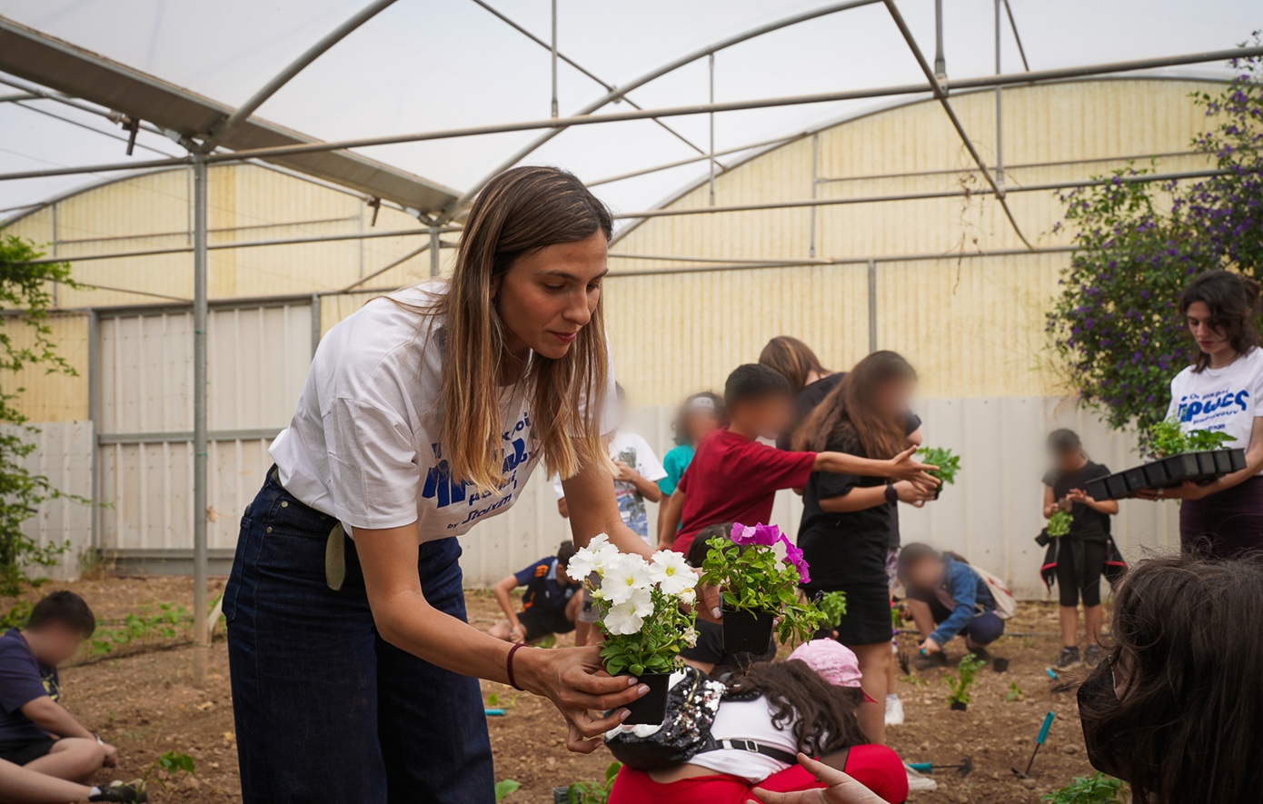 Μικροί Ήρωες Μαθαίνουν: Το πρόγραμμα της Stoiximan που εμπνέει τη γνώση, τη δημιουργικότητα και τη συνεργασία
