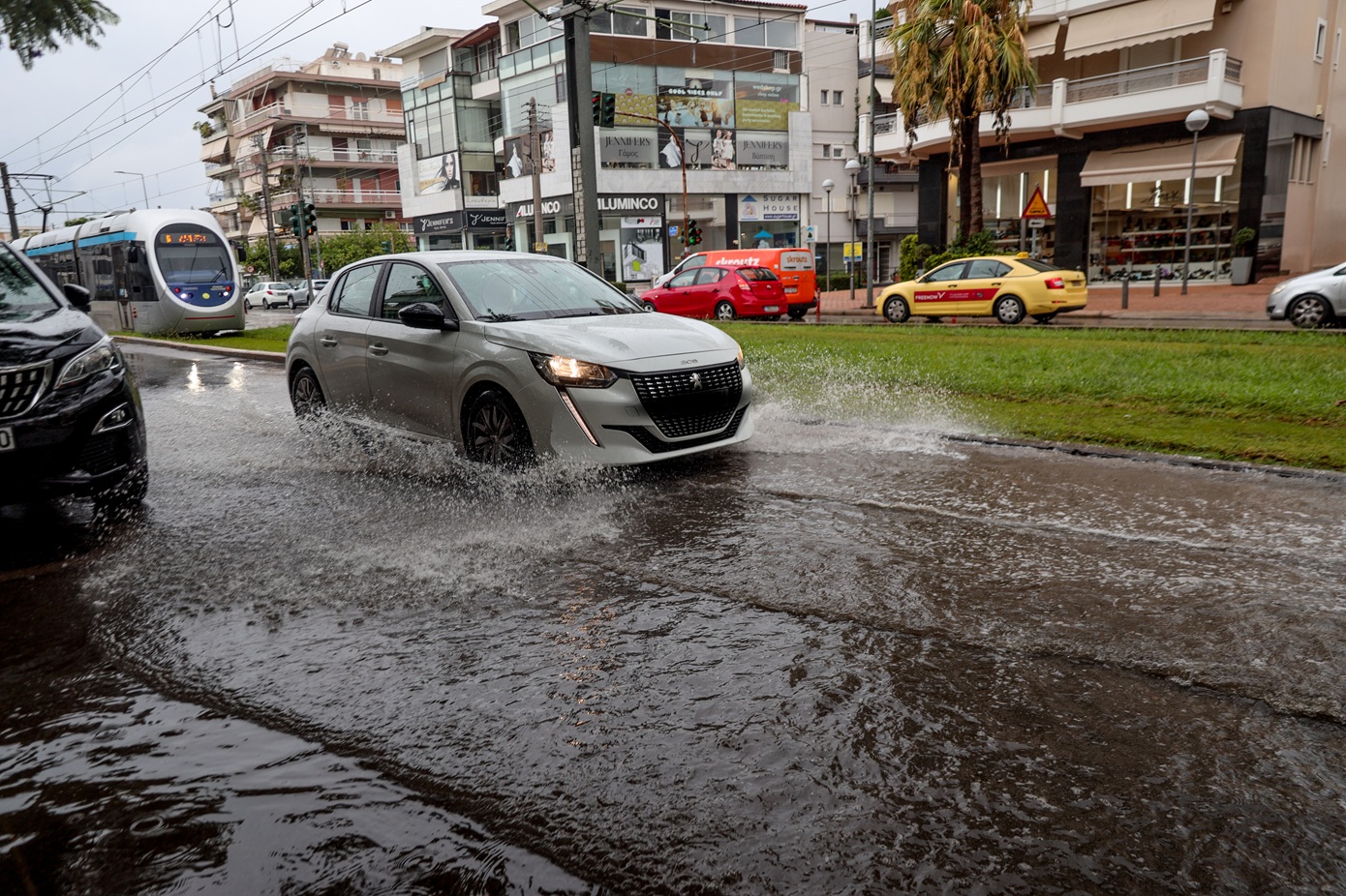 Η κυκλοφορία στη Γραμμή 7 του Τραμ επανήλθε
