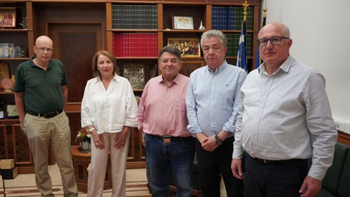 Σύσκεψη Περιφερειάρχη Κρήτης με αντιπροσώπους Γεωτεχνικών Υπαλλήλων