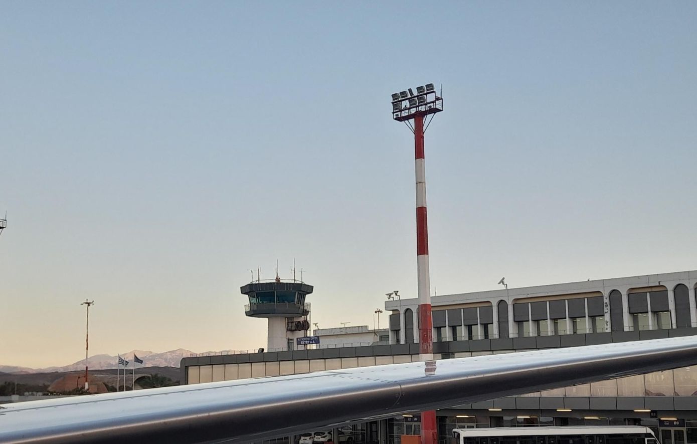 Αύξηση στην επιβατική κίνηση και τις πτήσεις στα ελληνικά αεροδρόμια το πρώτο εννιάμηνο του 2025