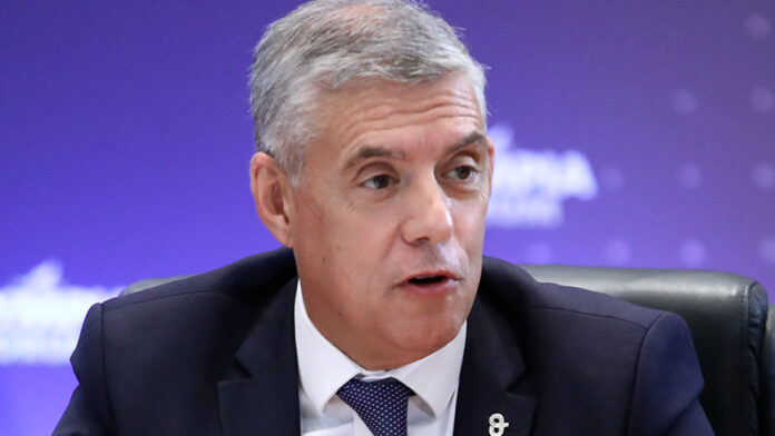 Πέθανε η μητέρα του Κώστα Αγοραστού