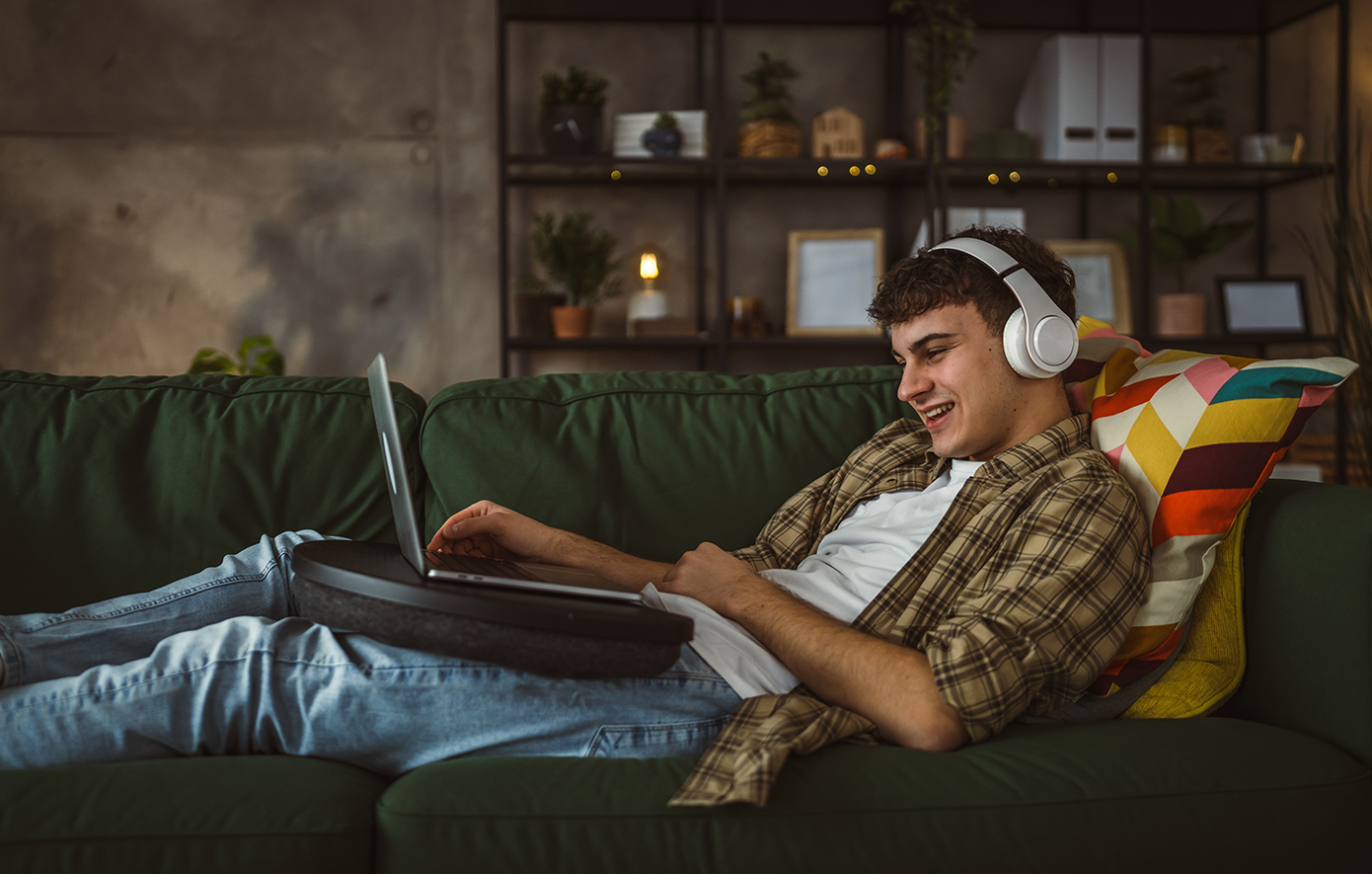 Ευρωπαϊκό όριο ψηφιακής ενηλικίωσης: Η ελληνική πρωτοβουλία για την ασφάλεια των ανηλίκων στο προσκήνιο