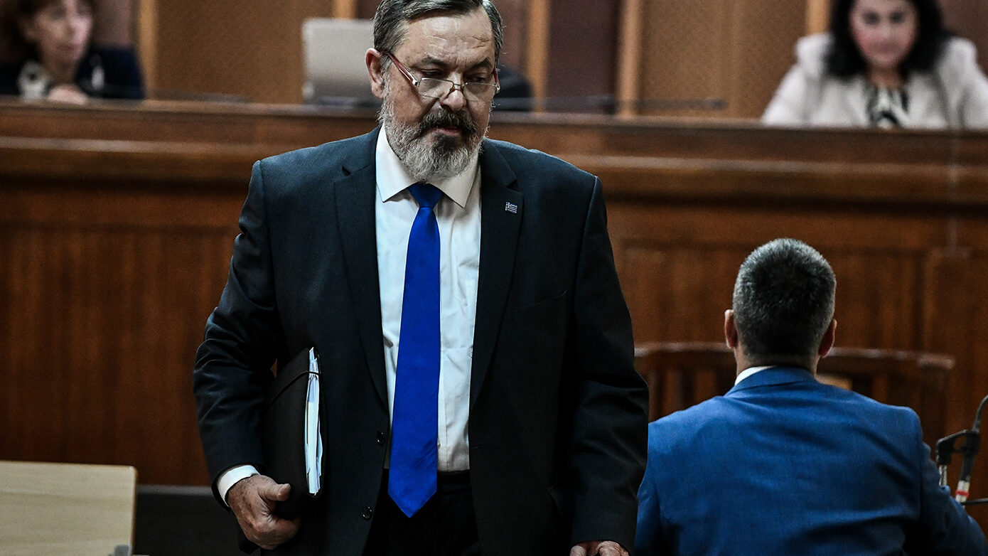Δίκη Χρυσής Αυγής – Χρήστος Παππάς: «Αδυνατώ να καταλάβω γιατί είμαι κατηγορούμενος» – Τι είπε για τους ναζιστικούς χαιρετισμούς