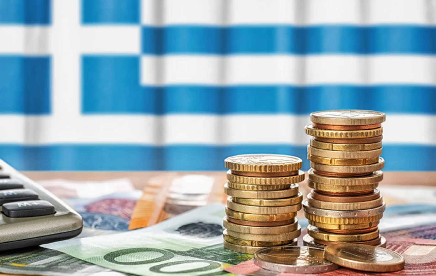 Bloomberg: Η Ελλάδα εντυπωσιάζει τους Ευρωπαίους – Το χρέος έπεσε στο χαμηλότερο σημείο από το 2009