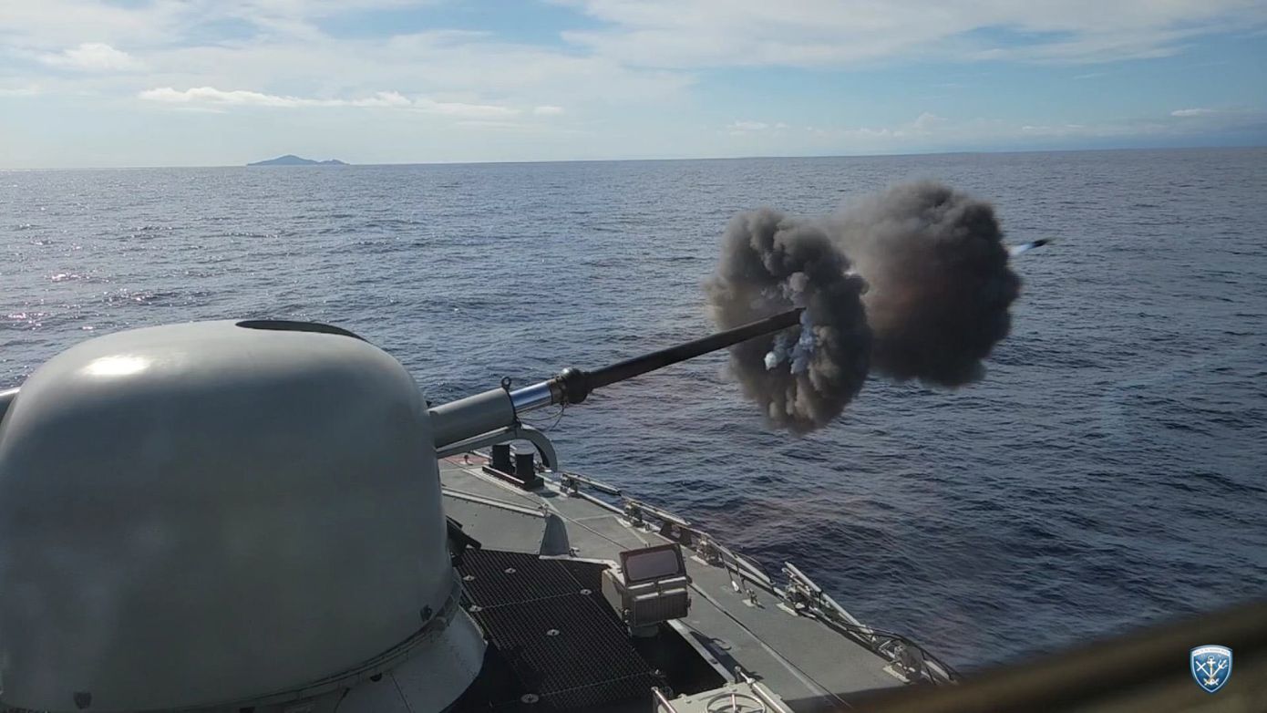 Συναρπαστικές εικόνες από στρατιωτική εκπαίδευση μονάδων του Πολεμικού Ναυτικού σε Μυρτώο και κεντρικό Αιγαίο