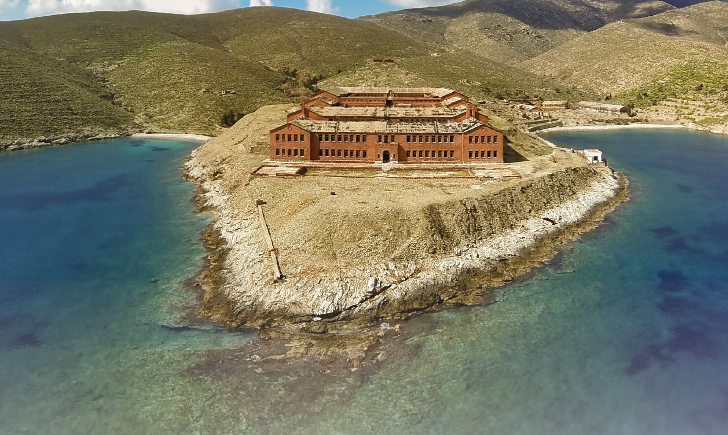 Δ.Σύρου-Ερμούπολης: Αύριο η εκδήλωση για την Προστατευόμενη Θαλάσσια Ζώνη της Γυάρου