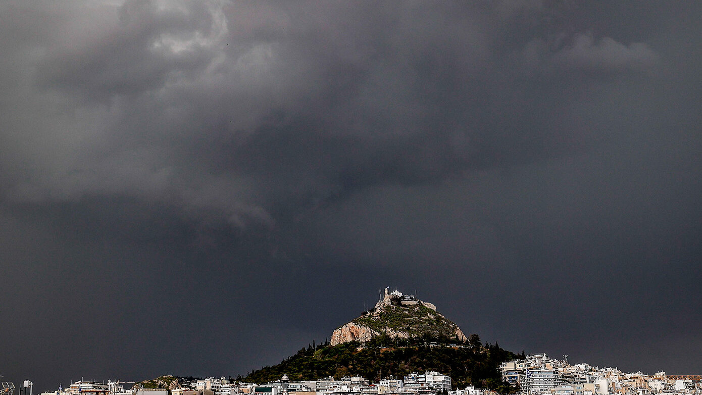 Επικείμενη οργανωμένη κακοκαιρία: «Θα πλήξει ολόκληρη τη χώρα»