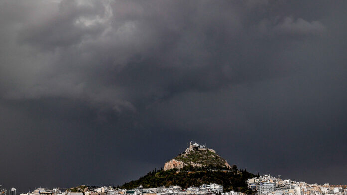Επικείμενη οργανωμένη κακοκαιρία: «Θα πλήξει ολόκληρη τη χώρα»