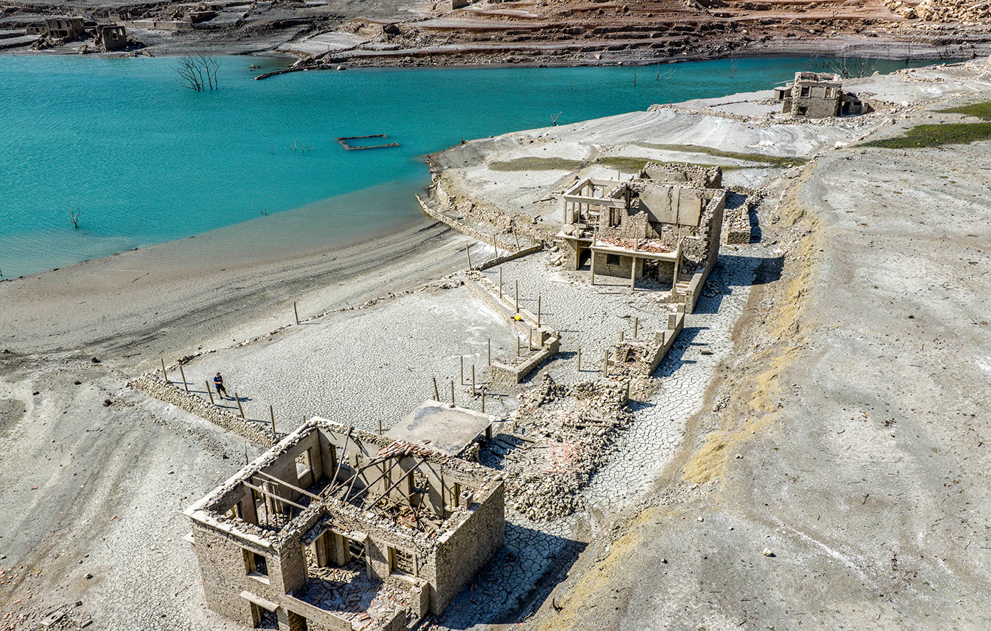 «Ο Μόρνος σε κρίσιμη κατάσταση» – Ρεκόρ χαμηλών αποθεμάτων νερού και προειδοποίηση για λειψυδρία στην Αττική