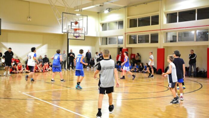 Περιφέρεια Αττικής παραδόθηκε το ανανεωμένο Κλειστό Δημοτικό Γυμναστήριο Καλλιθέας
