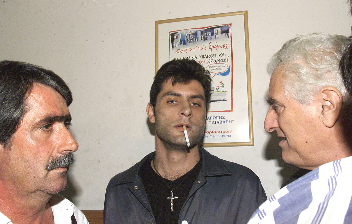 Σαν σήμερα 19 Οκτωβρίου: Ο Παντελής Καζάκος σπέρνει τον τρόμο στην Αθήνα – Το ρατσιστικό μακελειό που έγινε τηλεοπτική σειρά