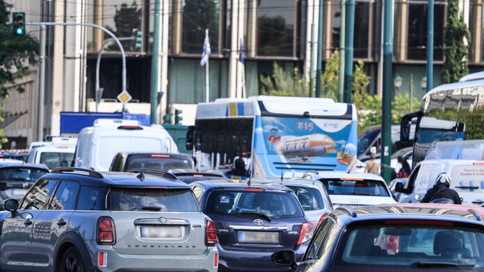 Αντίστροφη μέτρηση για τα τέλη κυκλοφορίας 2026 – Τα ποσά, η διορία και οι κυρώσεις