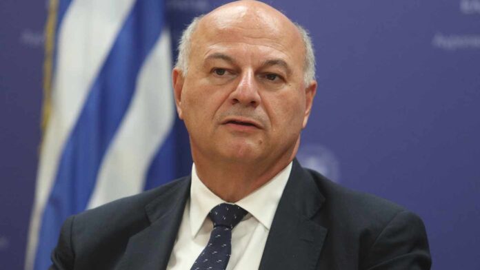 Ο Τσιάρας παρέδωσε στον Εισαγγελέα του Αρείου Πάγου φάκελο με δεδομένα για την ευλογιά των αιγοπροβάτων