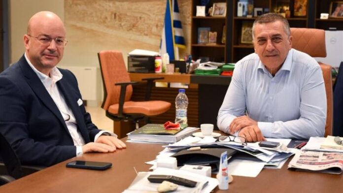 Συνάντηση του Περιφερειάρχη Θεσσαλίας με τον Κοσμήτορα της Ιατρικής Σχολής