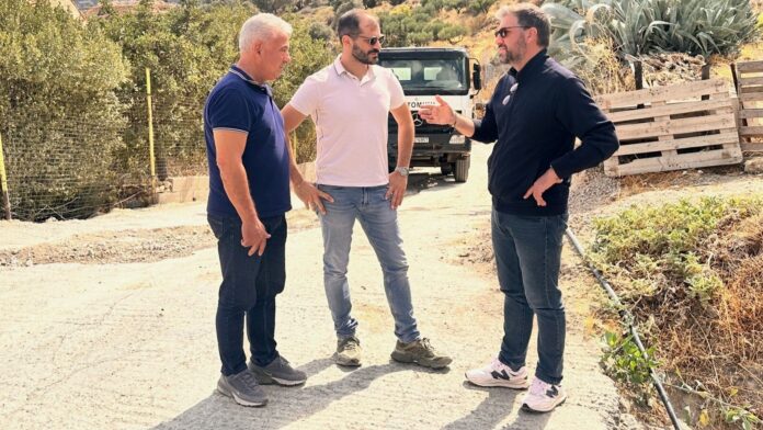 Επίσκεψη Δημάρχου σε έργο της ΔΕΥΑ Μαλεβιζίου στον Κρουσώνα